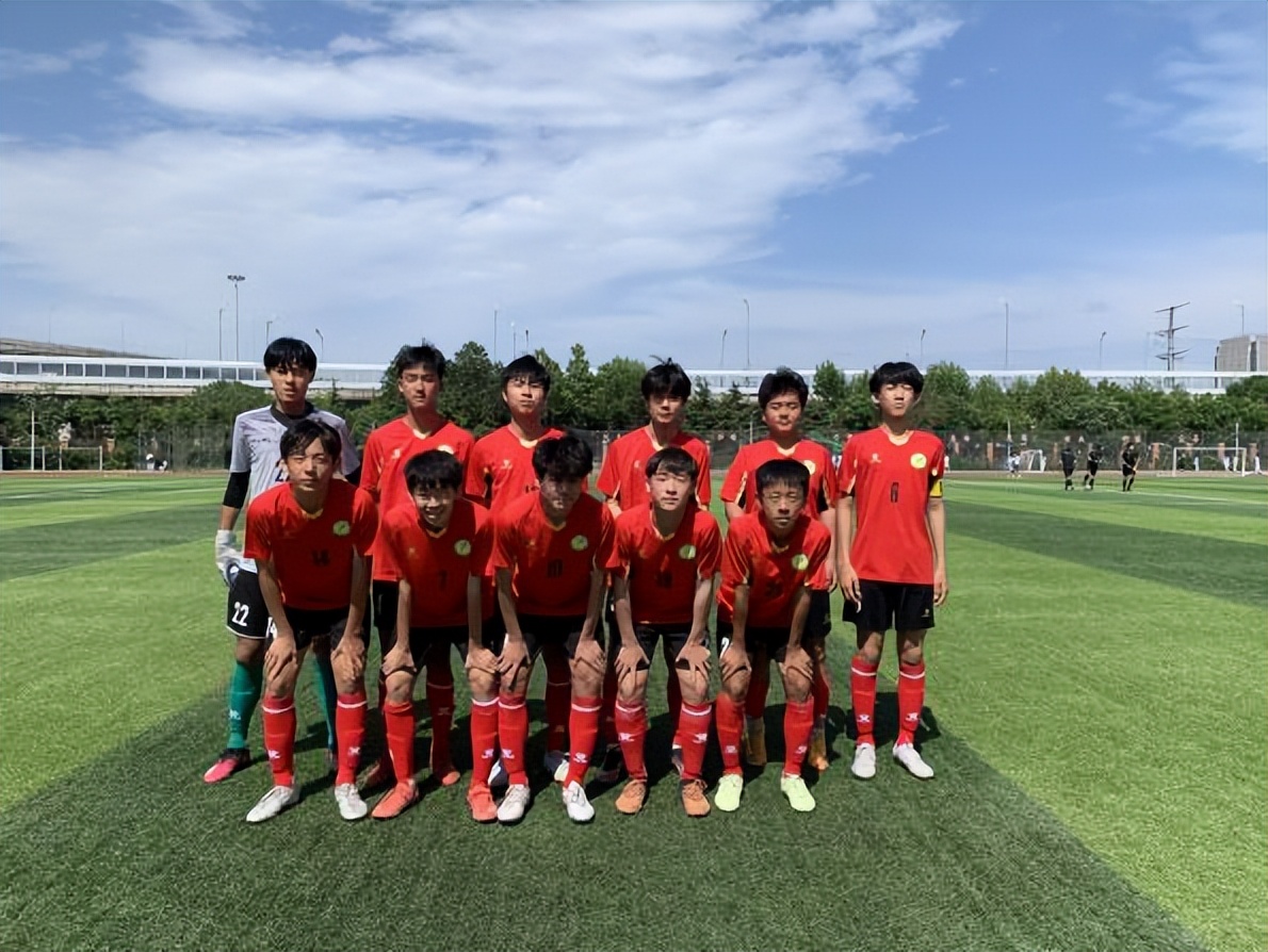 城阳二中足球甲组夺冠,城阳二中足球夺冠