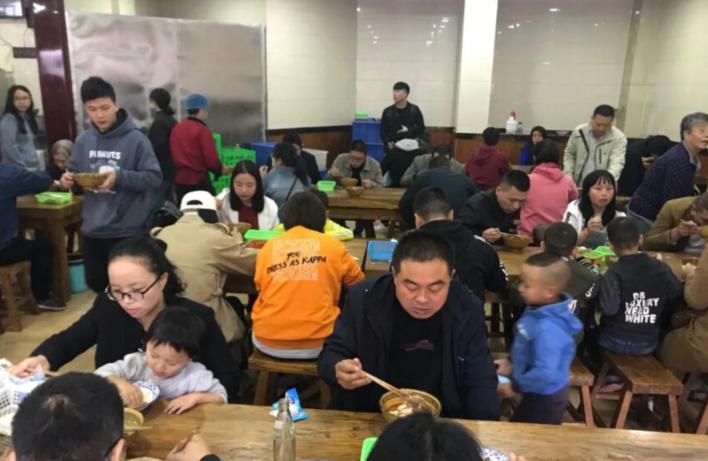 洛阳第一家的牛肉汤名气最大,洛阳牛肉汤店失败的经历