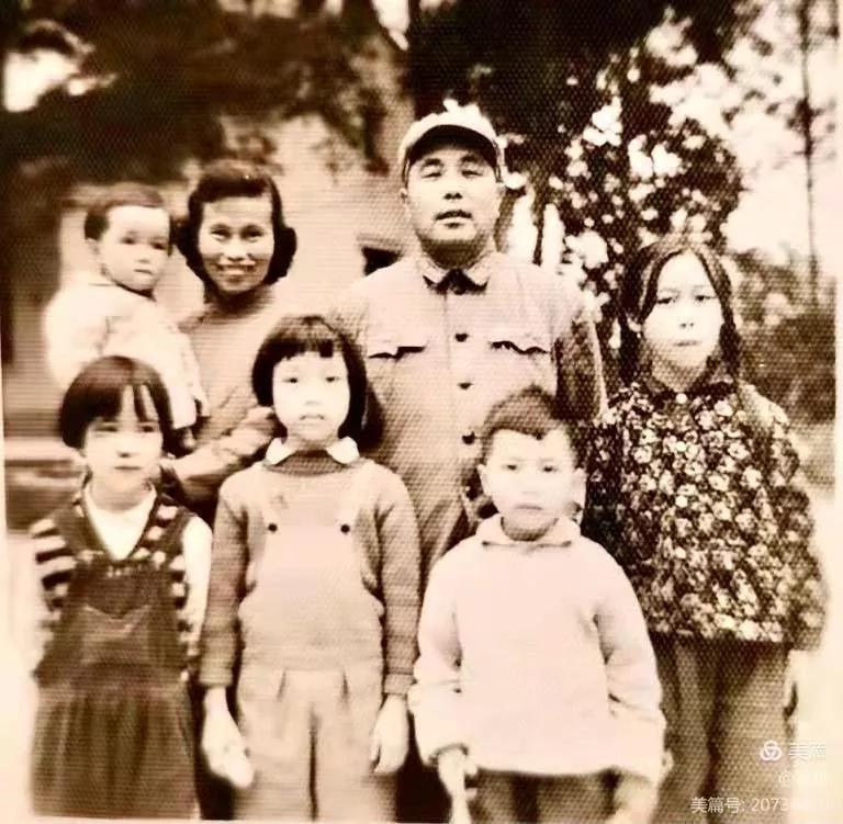 周总理亲自提名，成为我军最年轻的政委__43军政委王文德