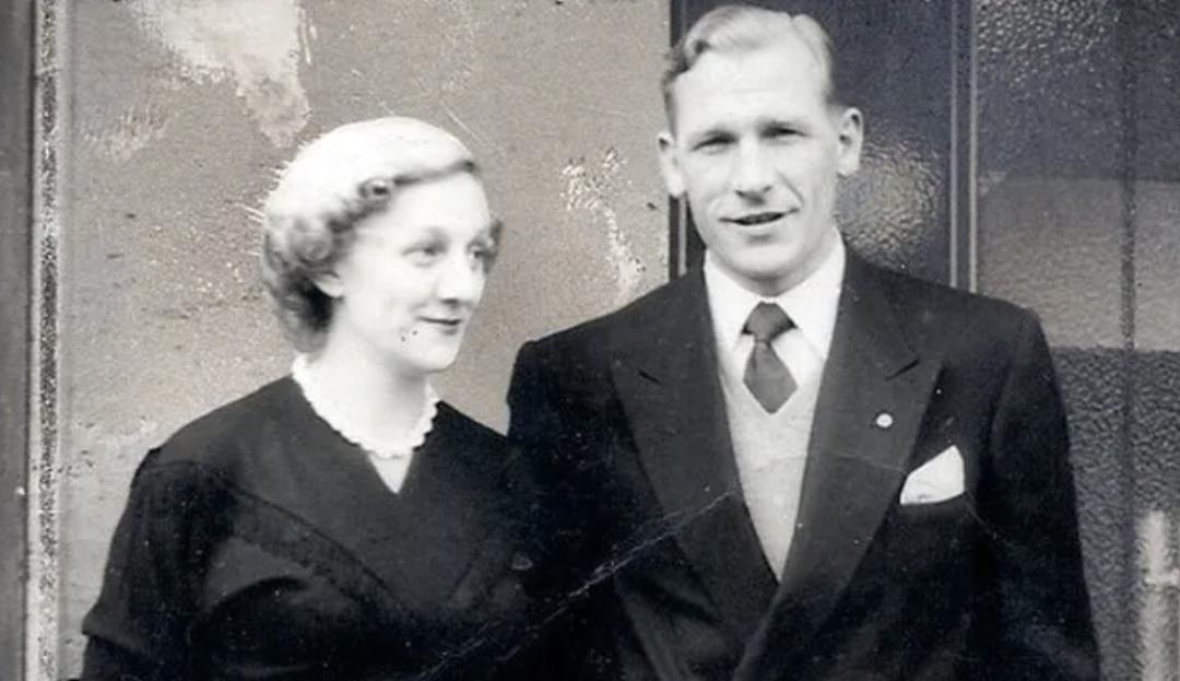 从德军战俘到曼联传奇,从死刑犯到传奇人物