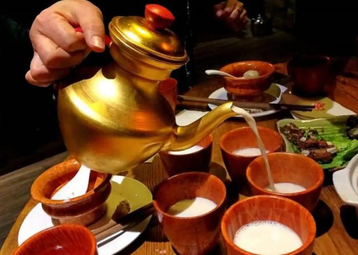 西藏必吃100种美食,西藏吃的特色美食推荐