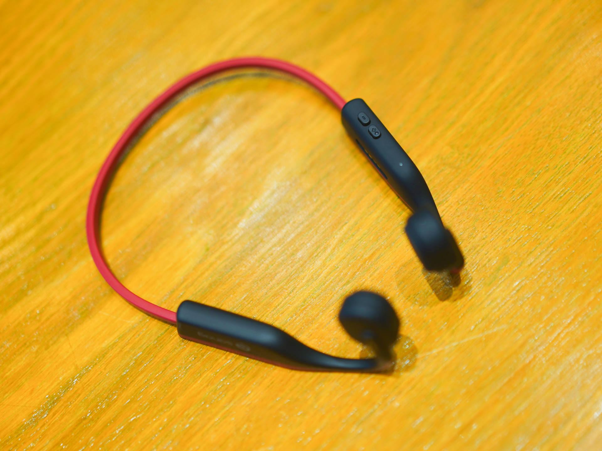 sanag赛那z9蓝牙耳机测评,sanaga18s骨传导耳机测评