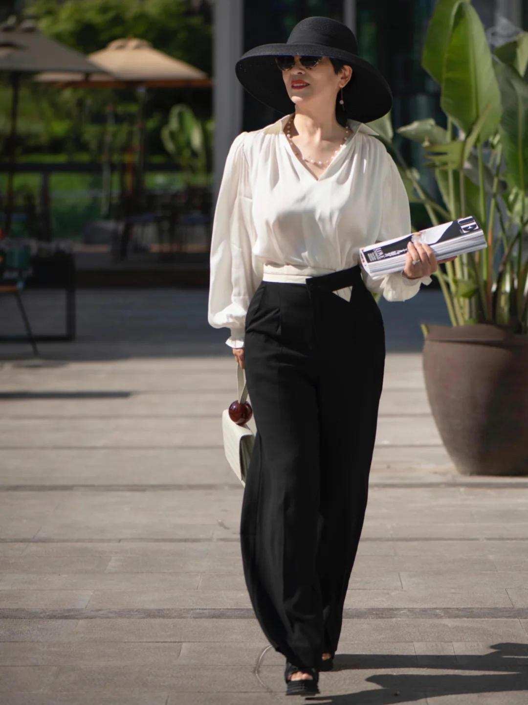 戴帽子女士好看时尚,戴帽子气质女人