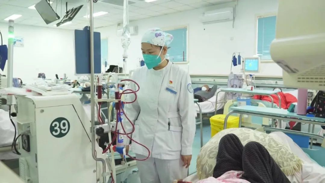 疫情防控医护人员守护,医院保障疫情期间危重患者救治