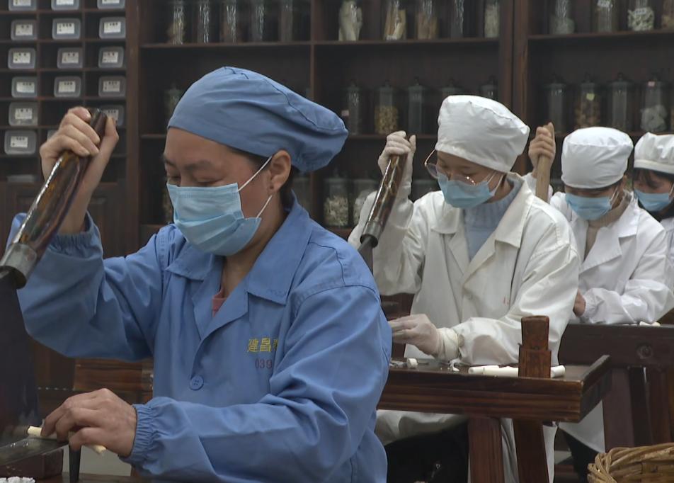 更年期脾虚的表现症状,脾肾虚和肾虚的区别