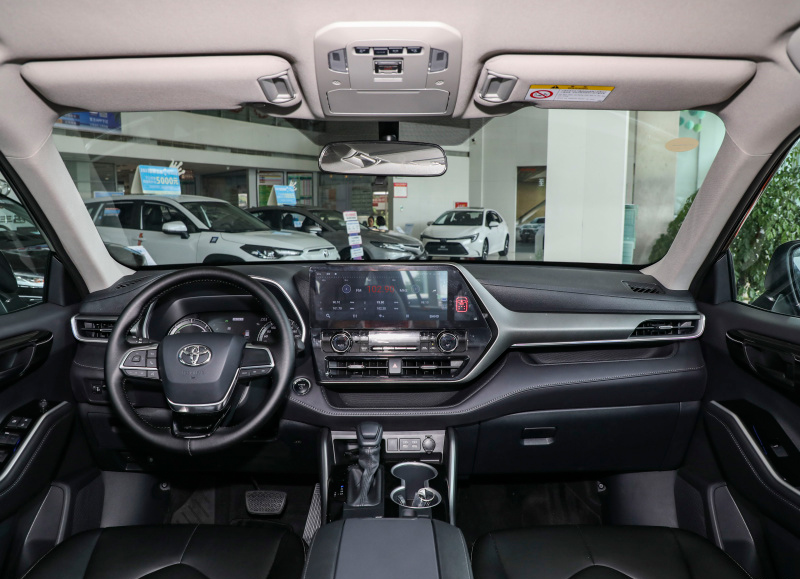 汉兰达2023款2.5l双擎感应后备箱,广丰汉兰达七座报价