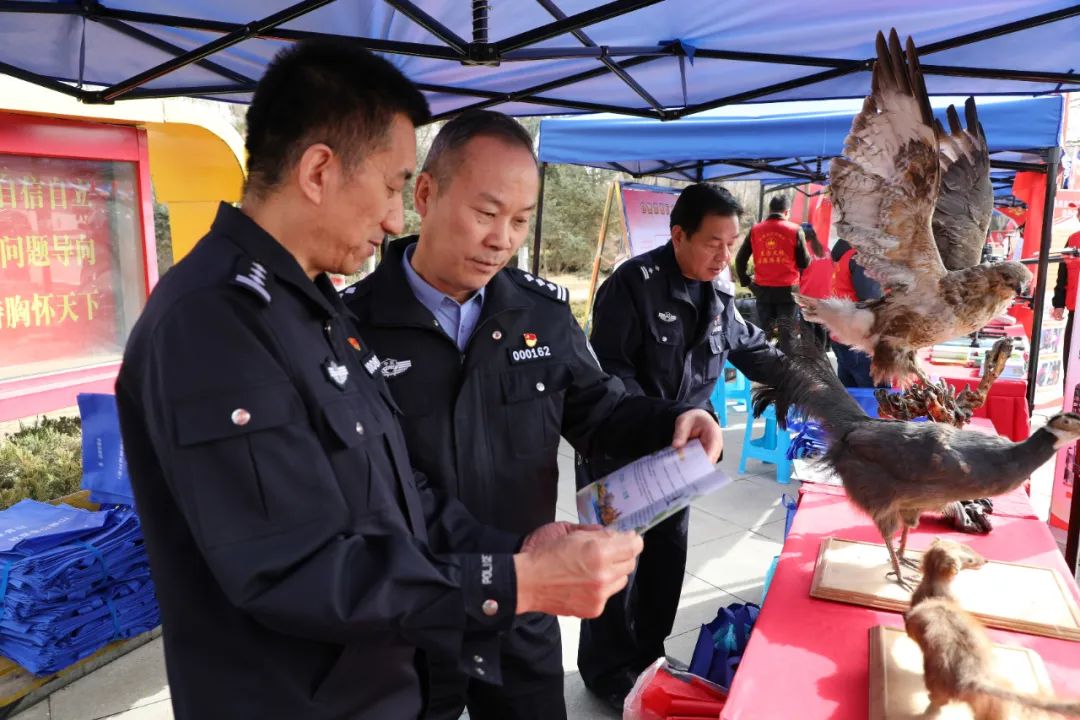 公安传承雷锋精神凝聚奋进力量,森林公安工作的初心