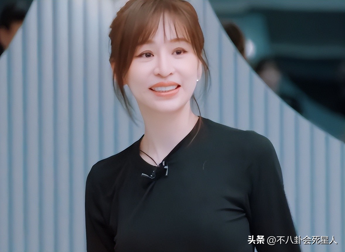 巫婆鼻整容对比,蛇精脸巫婆