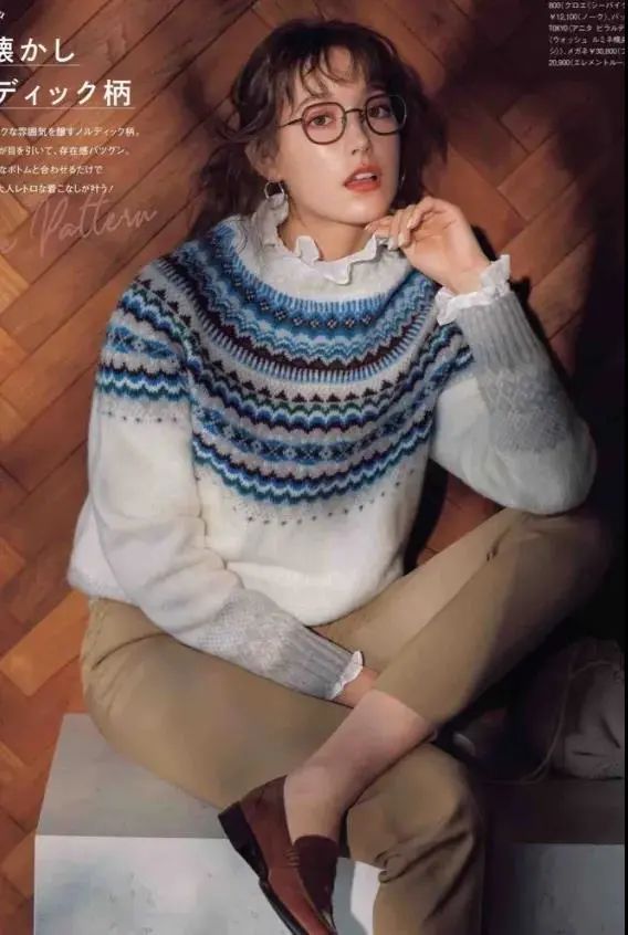 毛衣衬衫叠穿搭配什么裤子,冬天衬衫如何搭配毛衣