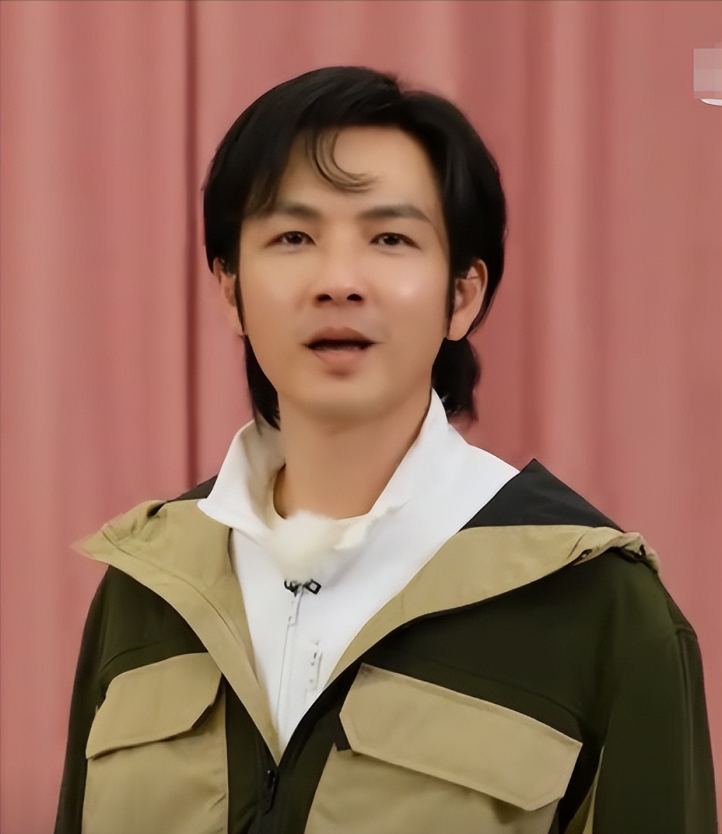 盘点娱乐圈中的中年男星,娱乐圈40岁以上男星大比拼