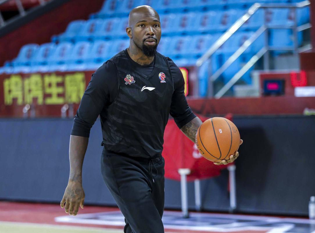 吉林的琼斯拿过总冠军么,吉林琼斯季后赛