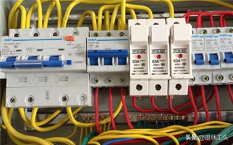 家里跳闸推不上去的解决方法,家中跳闸推不上去怎么办