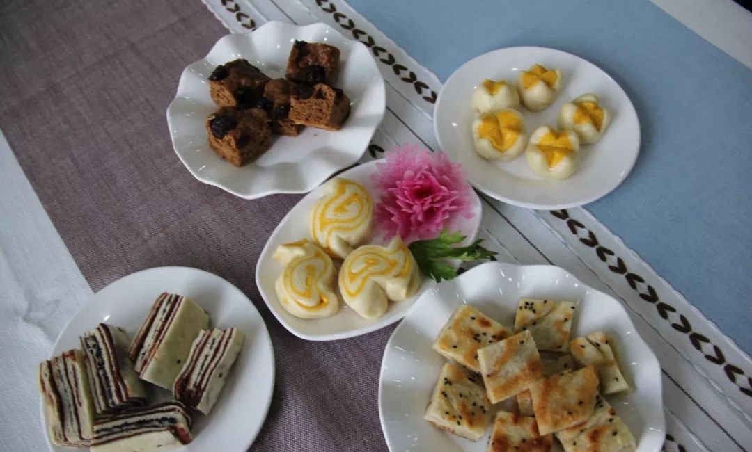 孩子在幼儿园都吃啥？西安公立园的三餐两点标配，家长可还满意？