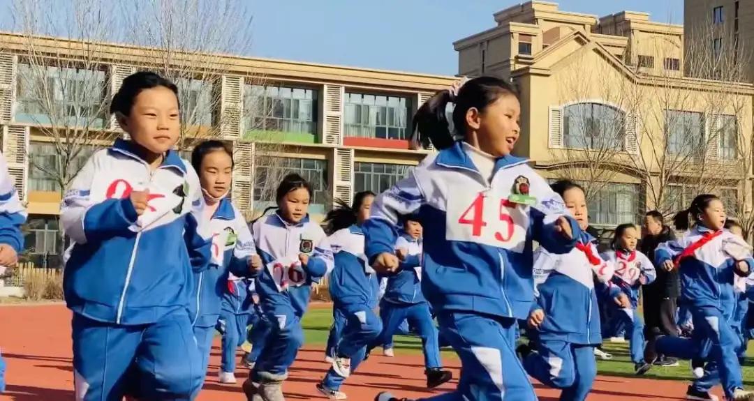 辽阳第十中学三年级100米运动会,辽阳第十中学运动会直播回放
