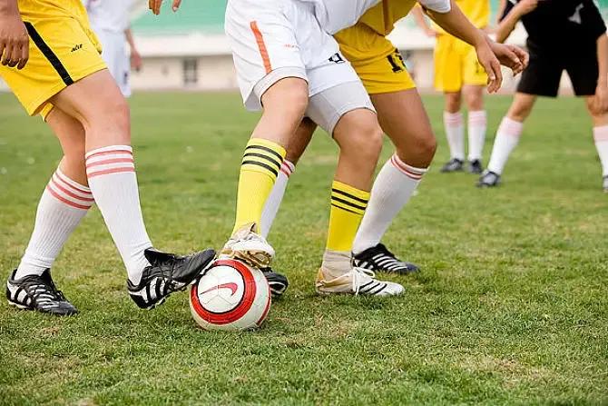 男足球运动员生涯最尴尬时刻,张国强足球运动员生涯