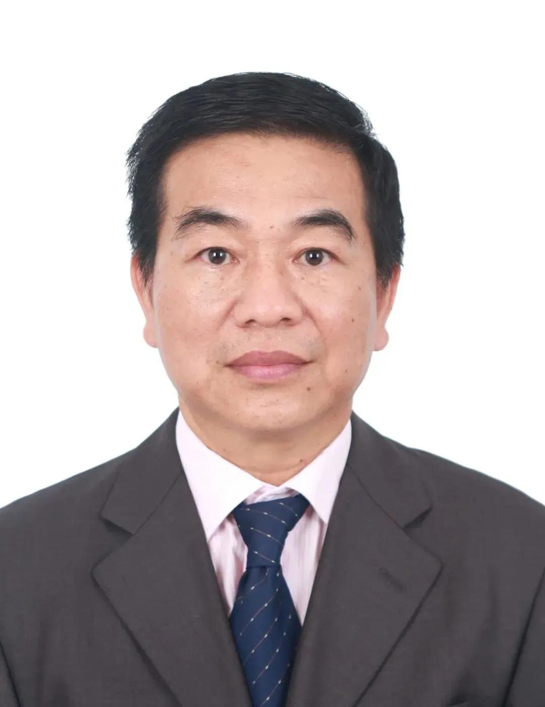 听老红军讲革命故事经历心得体会,听军垦老兵讲述戍边故事稿件