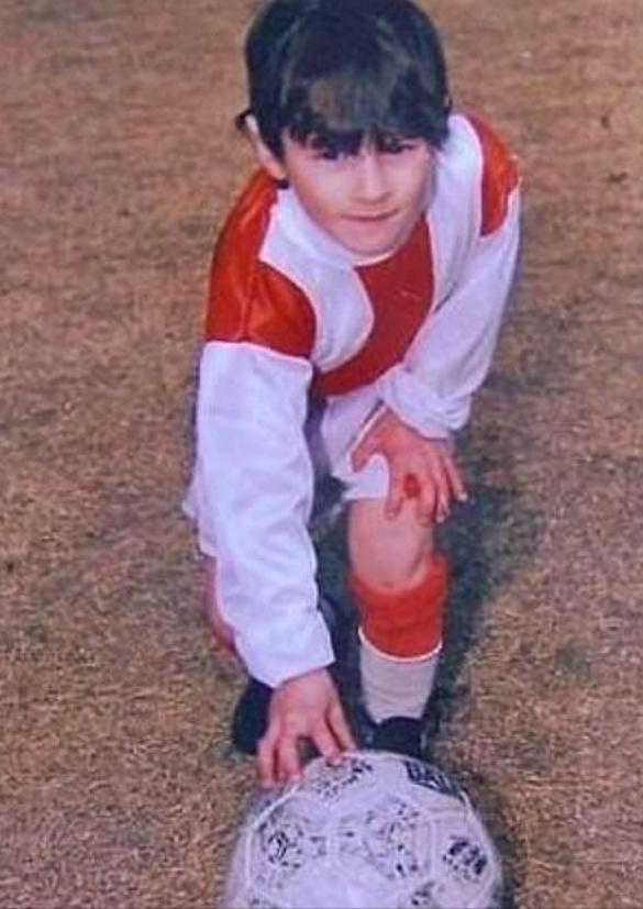 足球巨星梅西,梅西一个人的传奇