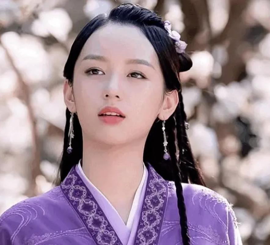 少年白马醉春风侯明昊出圈,侯明昊周也护心直播回放