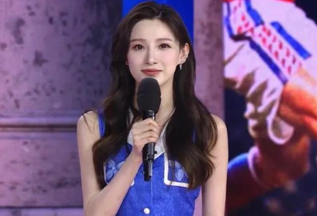 29岁的马凡舒为何能当上央视一姐,马凡舒央视女神