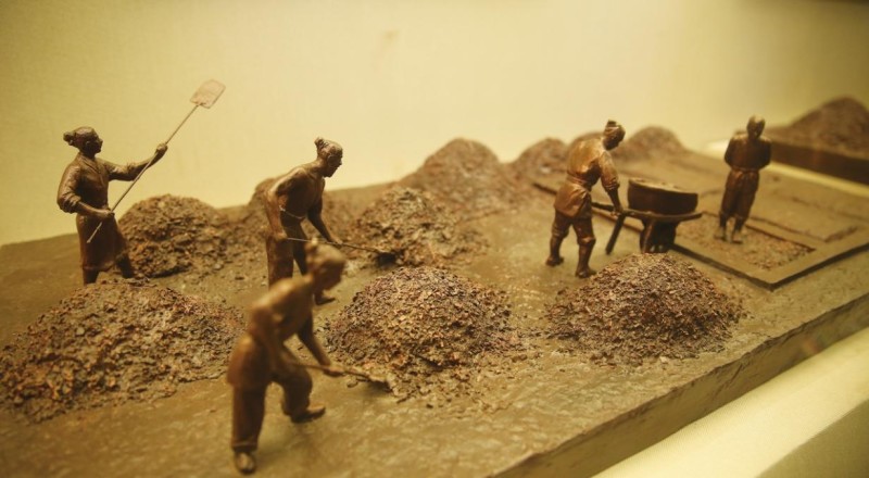 香港回归特制赖茅一斤多少钱,97香港回归纪念版赖茅酒53度价格