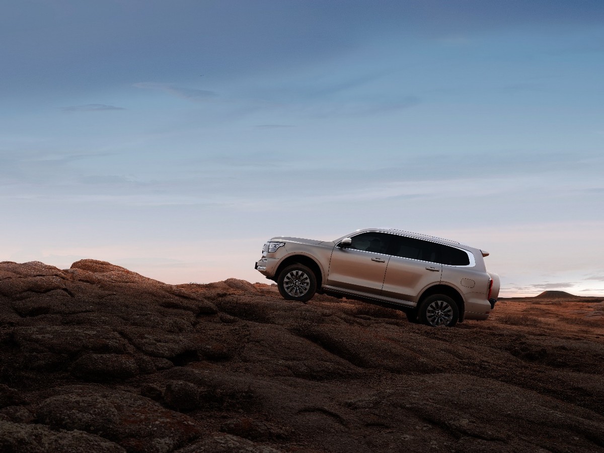 坦克500hi4-t越野能力对比陆巡,静态体验坦克500hi4-t外观篇