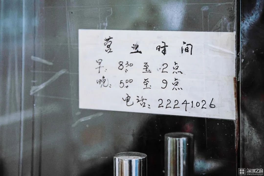 80年代的职工食堂,40年前的职工食堂