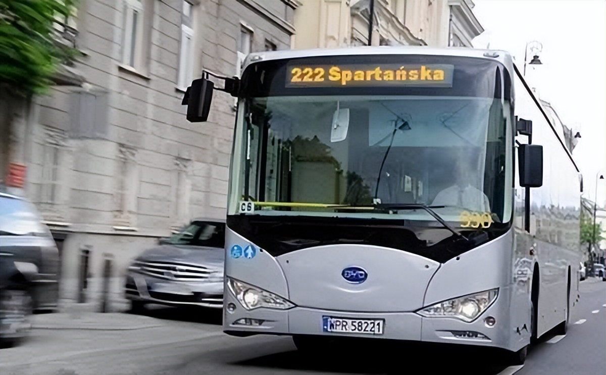 从王传福的眼泪读懂比亚迪,比亚迪王传福成功的原因和启示