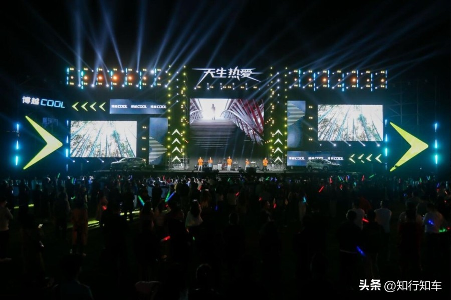 10到15万，依然看燃油，车主也很潮，比如“博热派”