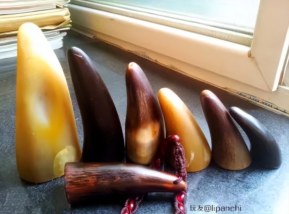 牦牛角盘玩前后对比,牦牛角能盘出包浆吗