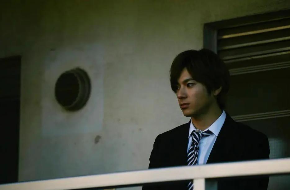 日本电影小偷家族完整版免费看,解读电影小偷家族