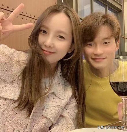 颜值超高的韩国球星家属团，韩国国脚最爱女团成员和女主播