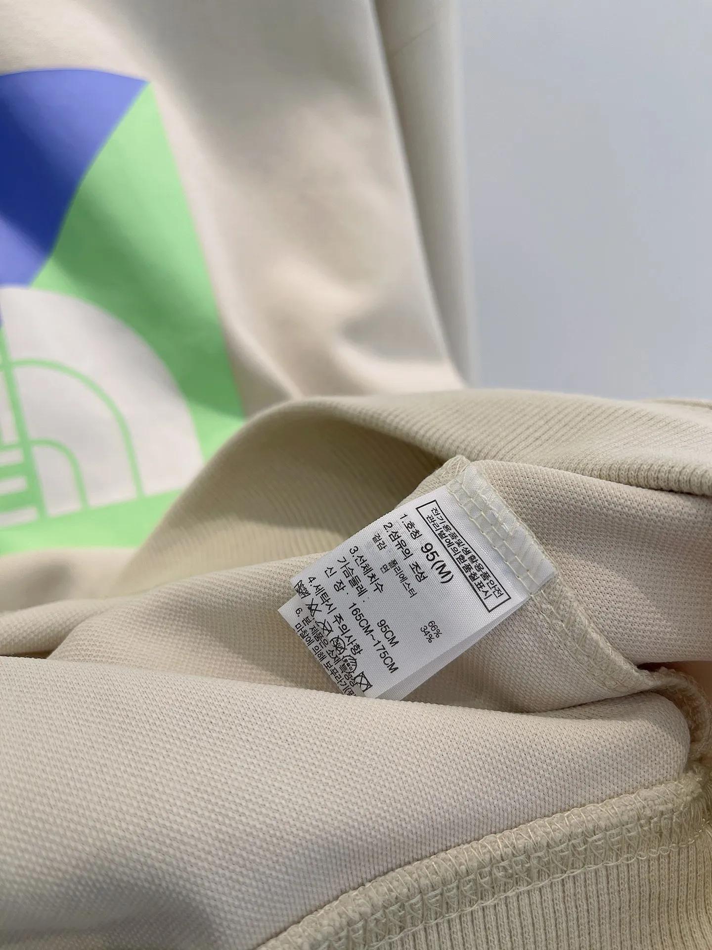 韩男女同款卫衣,官方正品男女同款卫衣