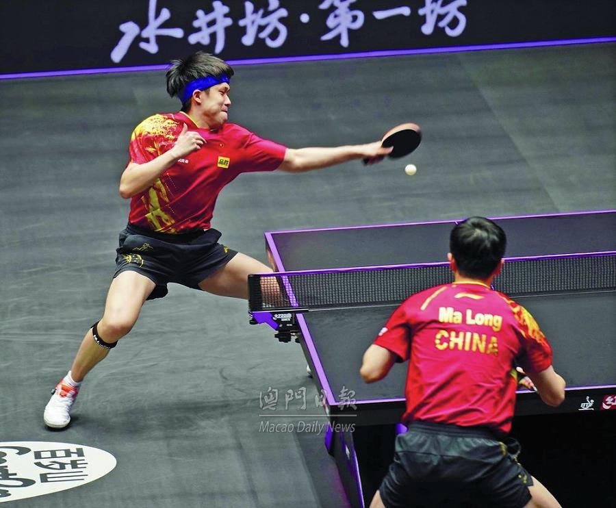 王楚钦王曼昱助国乒五冠,王楚钦王曼昱加冕双冠王