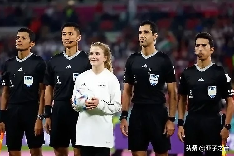 马宁中超关键战争议判罚,中超名哨马宁现状