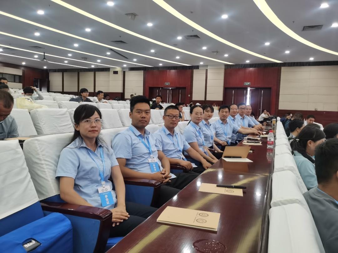 随县炎帝学校团队赴北京参会纪实