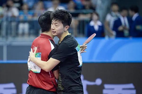 椹緳绮惧僵闇告皵澶哄啝鏃跺埢璁╃悆,椹緳璁╃悆鐜嬫閽︿笂鐑悳