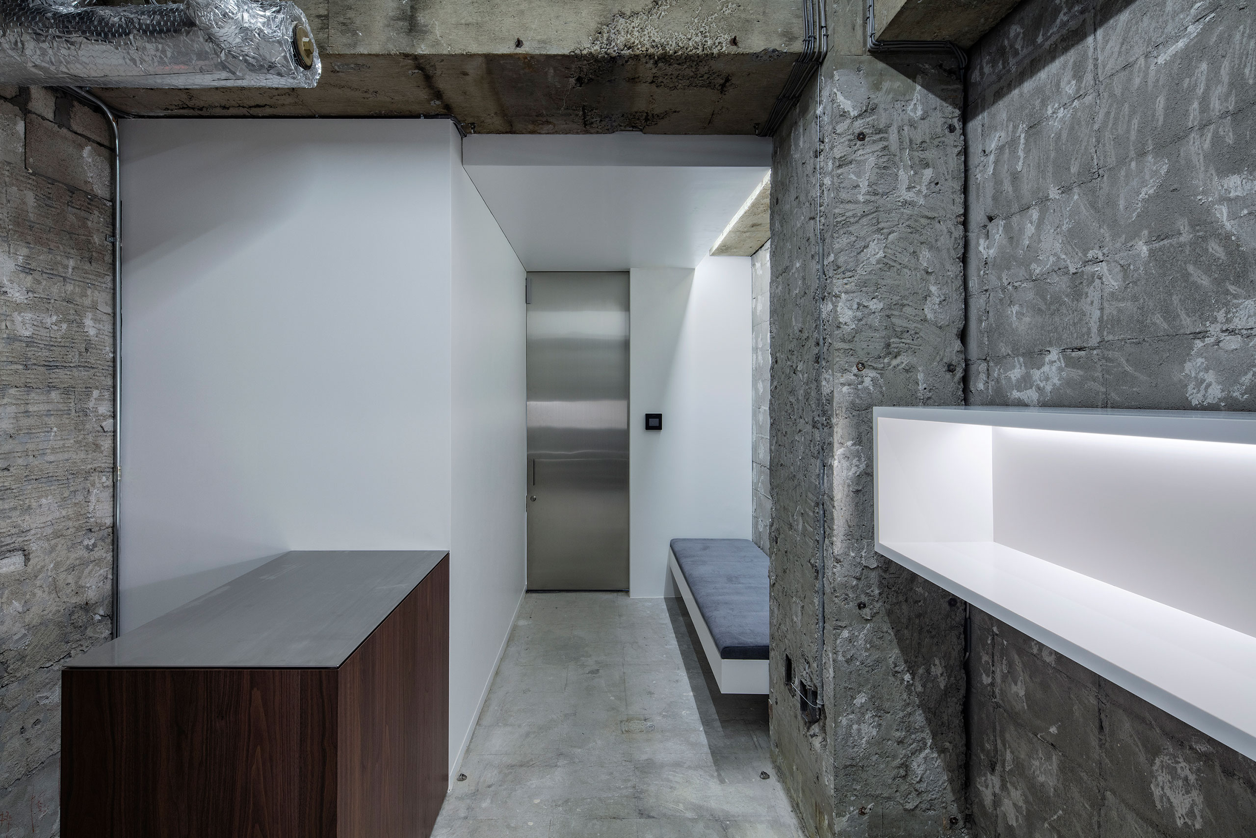 不屈的时间东京高档手表商店