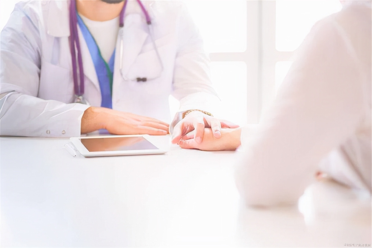 皮炎还是湿疹傻傻分不清楚,皮炎和湿疹的区别视频