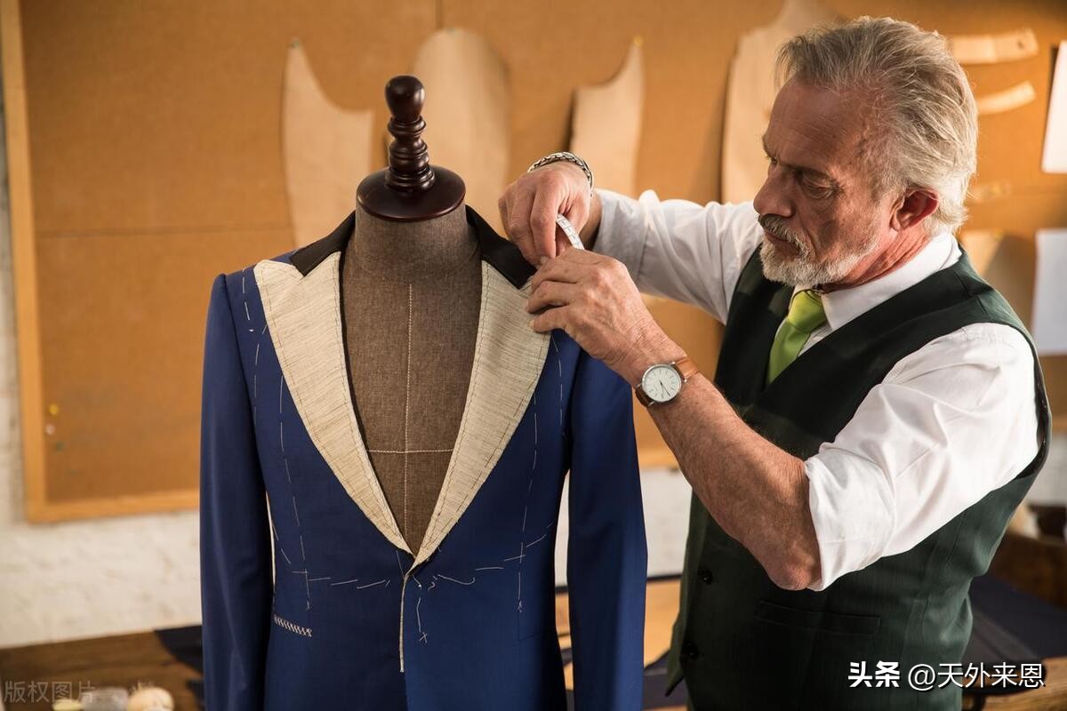 人类文明和衣服的关系,为什么说衣服是人类文明的标志