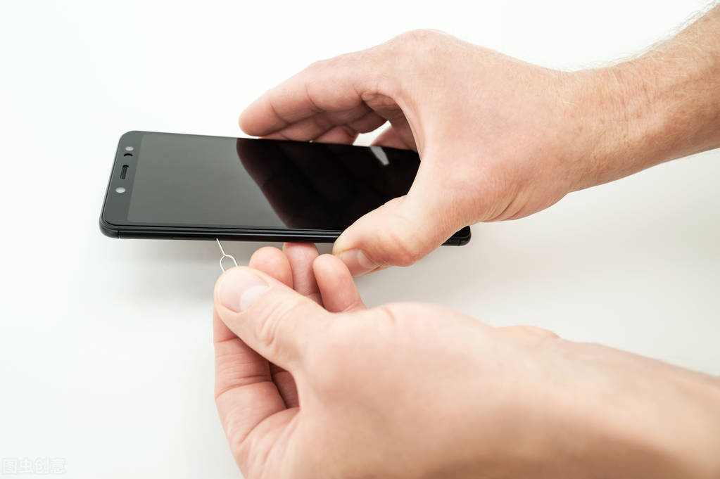 手机进水放大米有用吗,手机进水放大米里有用吗