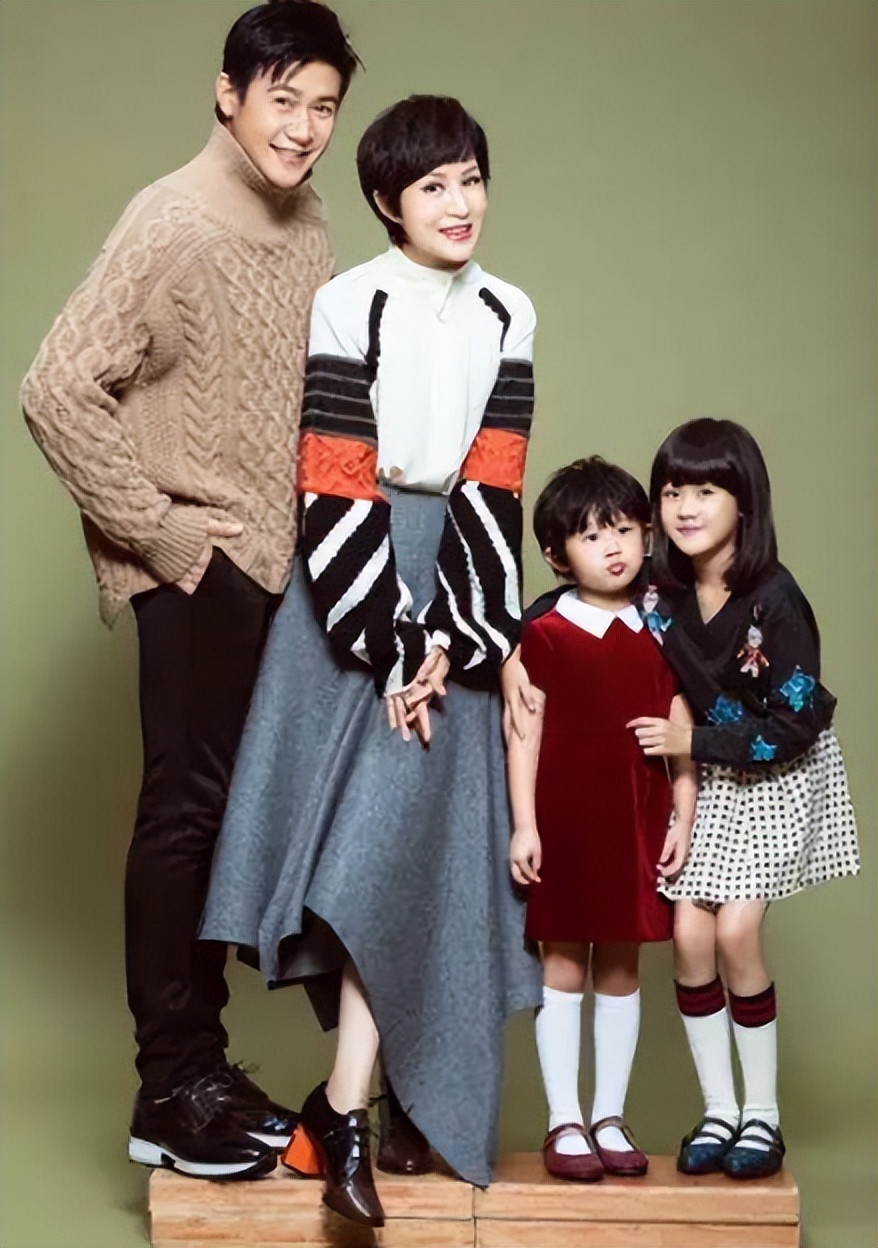 内地8对“影视姐妹花”：一样的美丽有名，命运却截然不同