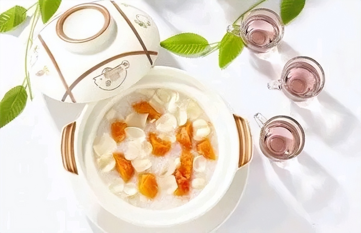 使用左氧氟沙星需要注意哪些,服用左氧氟沙星胶囊的注意事项