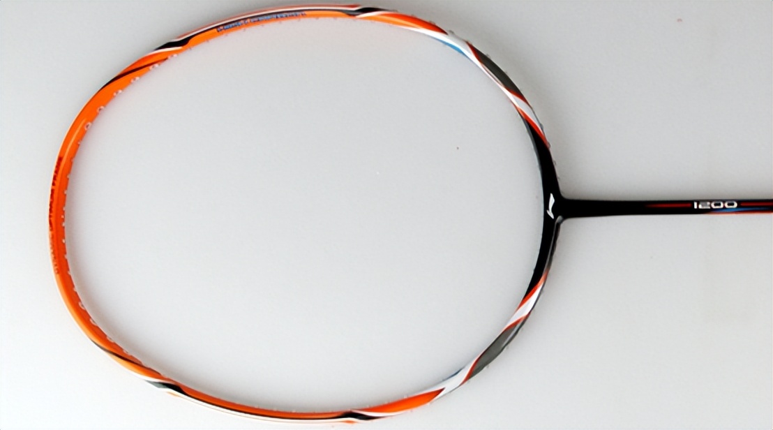 李宁羽毛球拍哪个系列最好150左右,李宁羽毛球拍哪个系列最好看