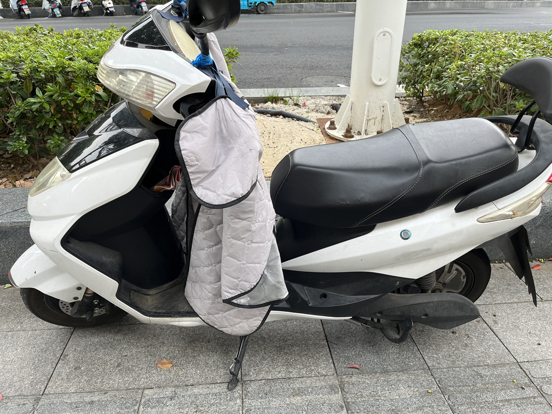 目前最值得买的电动车是哪一款,2500左右的电动车续航最高