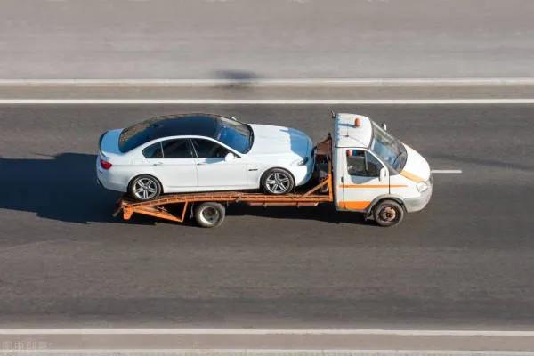 变速箱cvt和dct哪个省油,cvt变速箱为什么比双离合省油