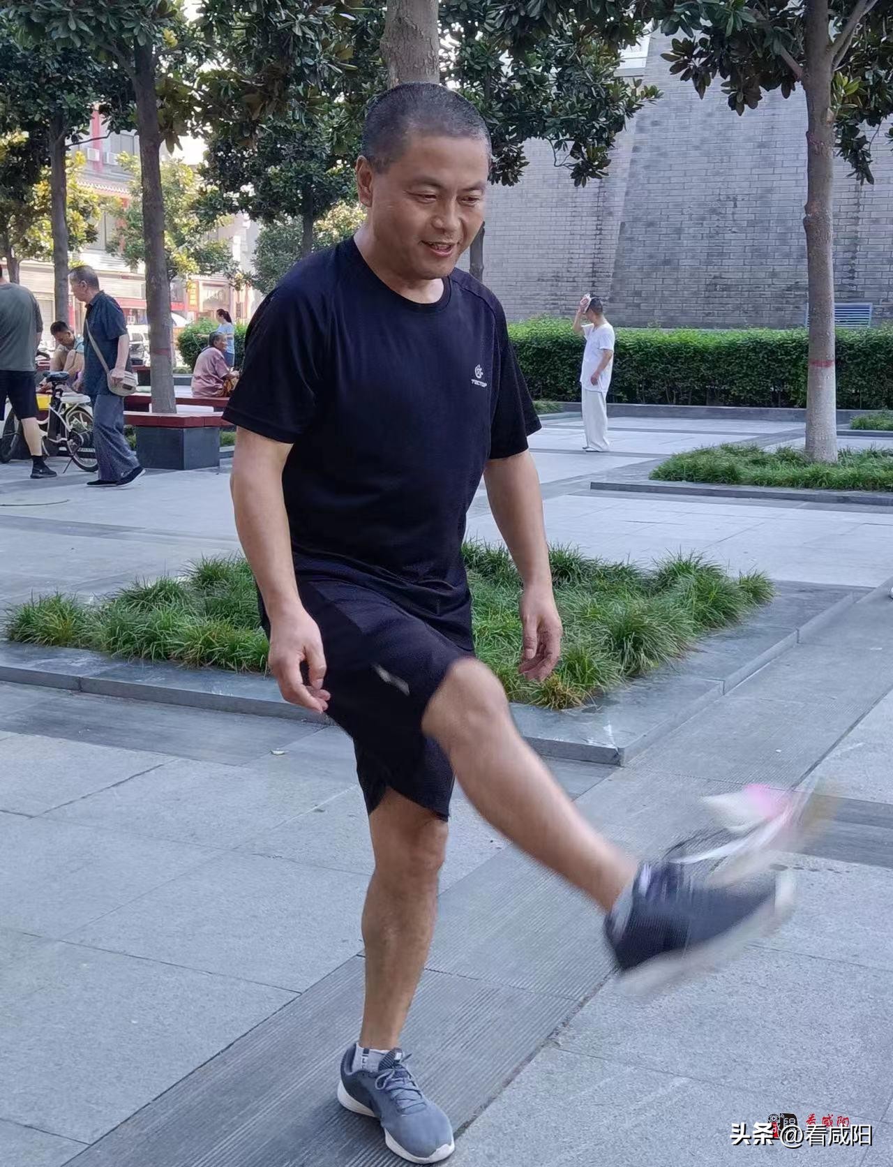 曹海斌：毽球让人健康又快乐