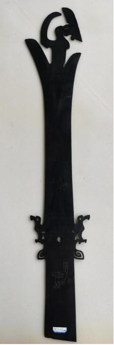 民间收藏的古蜀玉璧图片,馆藏老玉紫水晶玉琮