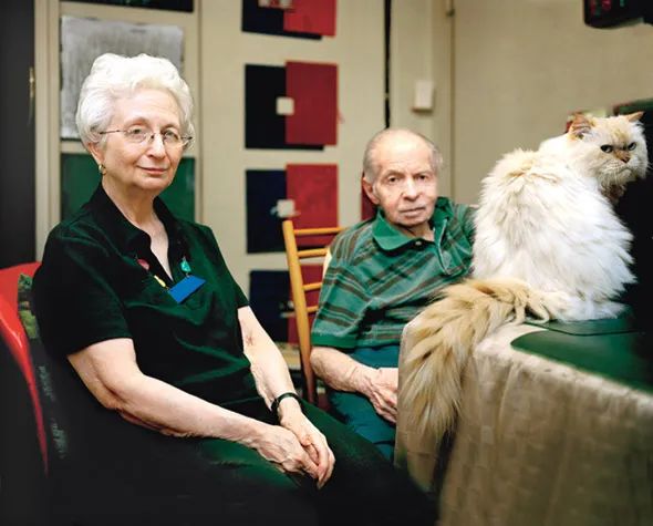 丁克家庭晚年现状,丁克家庭的去世无人知