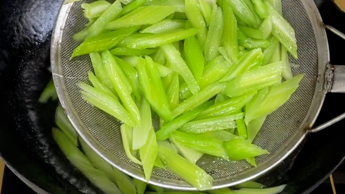 口臭最怕一物去肝毒,口臭最怕一物是什么