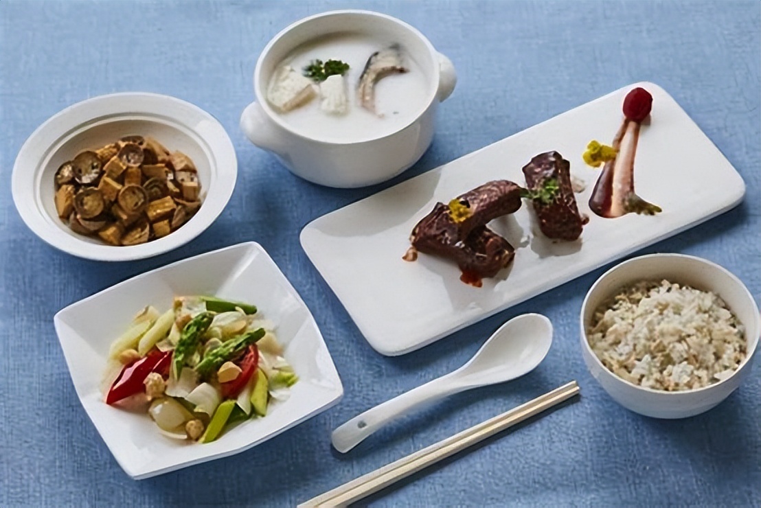 一天只吃一顿饭怎么提高代谢,每天一顿饭会降低代谢吗